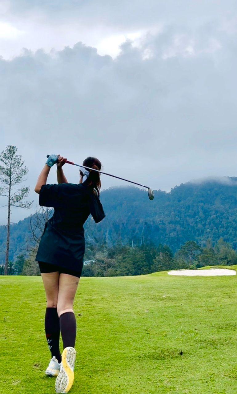 Golf swing alignment on a mountain course